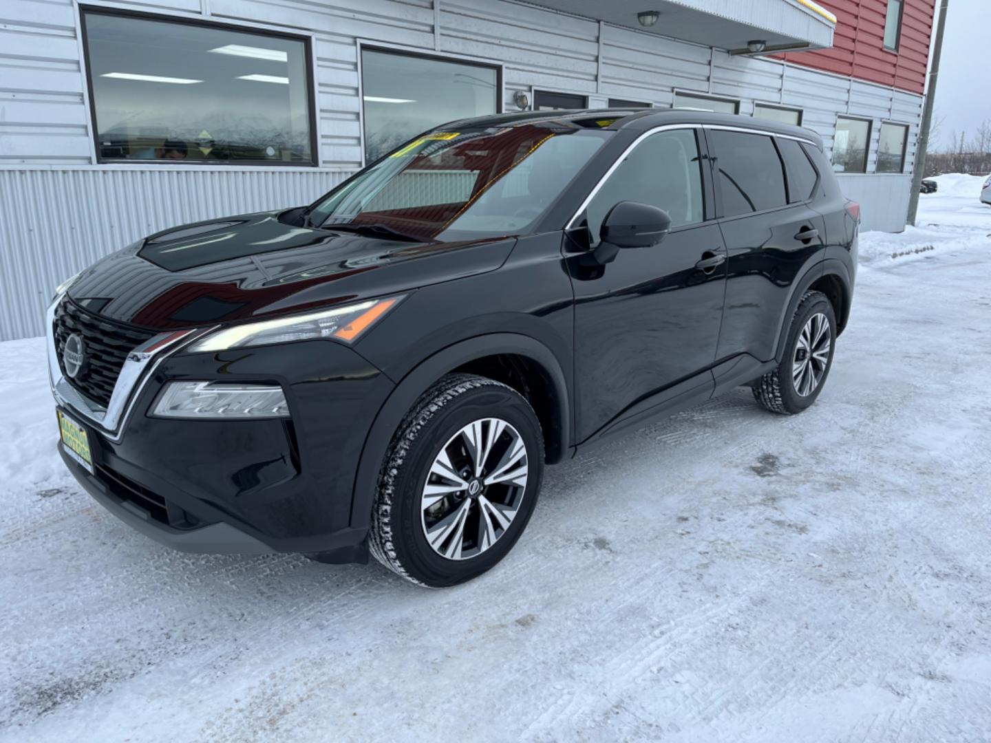 2021 BLACK /Black NISSAN ROGUE SV (5N1AT3BBXMC) with an 2.5L engine, Continuously Variable transmission, located at 1960 Industrial Drive, Wasilla, 99654, (907) 274-2277, 61.573475, -149.400146 - Photo#1